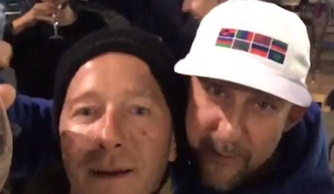 „Gwiazdor dyskotek” i „przyjaciel milioner” – Sokół komentuje artykuł „Faktu” „Gwiazdor dyskotek” i „przyjaciel milioner” – Sokół komentuje artykuł „Faktu”