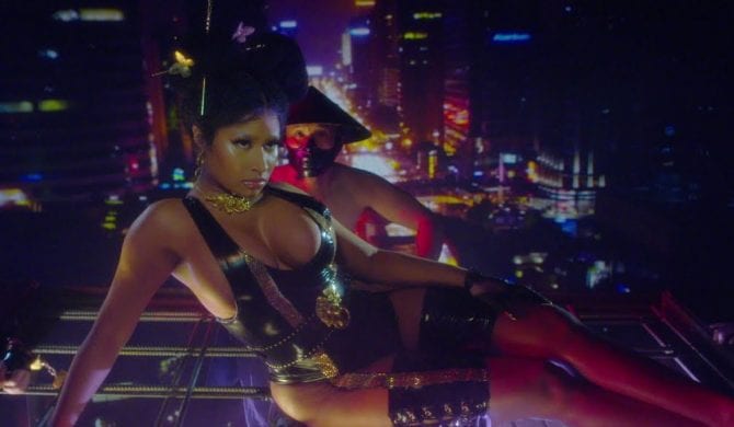 Nicki Minaj przekłada premierę płyty