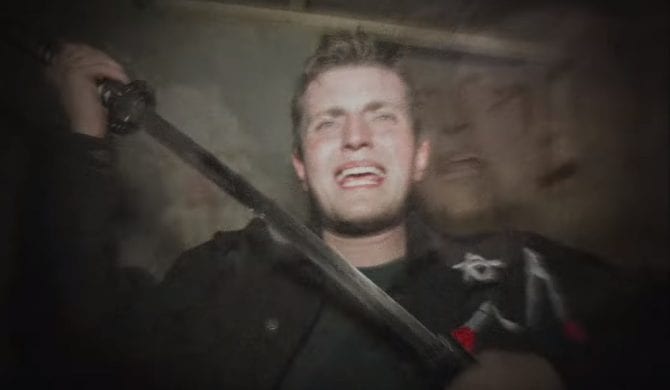 „Ninja” – Szpaku w nowym klipie Guziora „Ninja” – Szpaku w nowym klipie Guziora