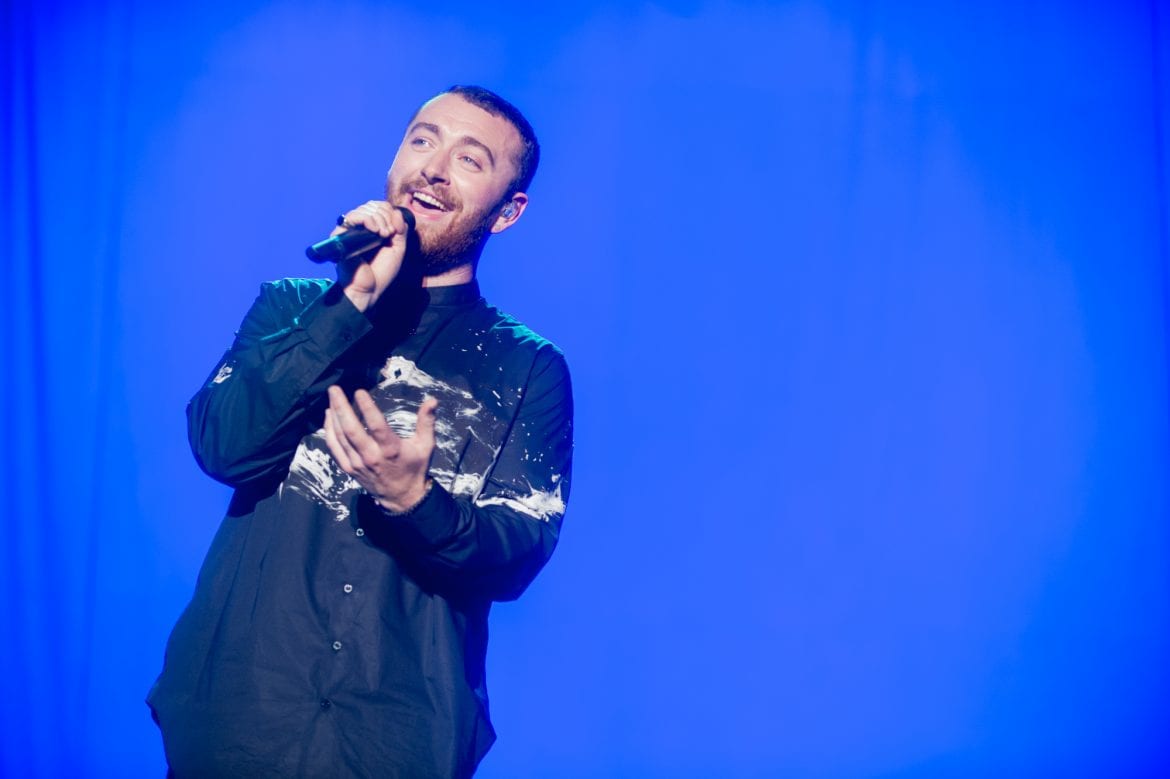 Sam Smith przerabia klasyczne „I Feel Love”. „Jeszcze nigdy nie śpiewałem tak wysoko”