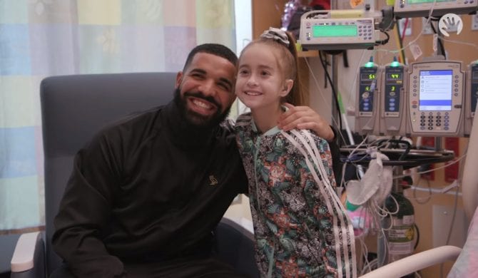 Drake odwiedził 11-latkę czekającą na transplantację