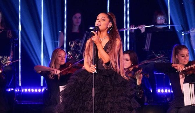 Ariana Grande wystąpiła z orkiestrą
