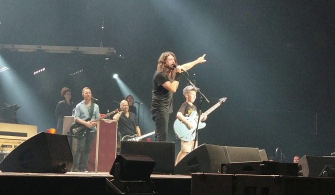 10-latek wystąpił z Foo Fighters i podbił serca fanów 10-latek wystąpił z Foo Fighters i podbił serca fanów