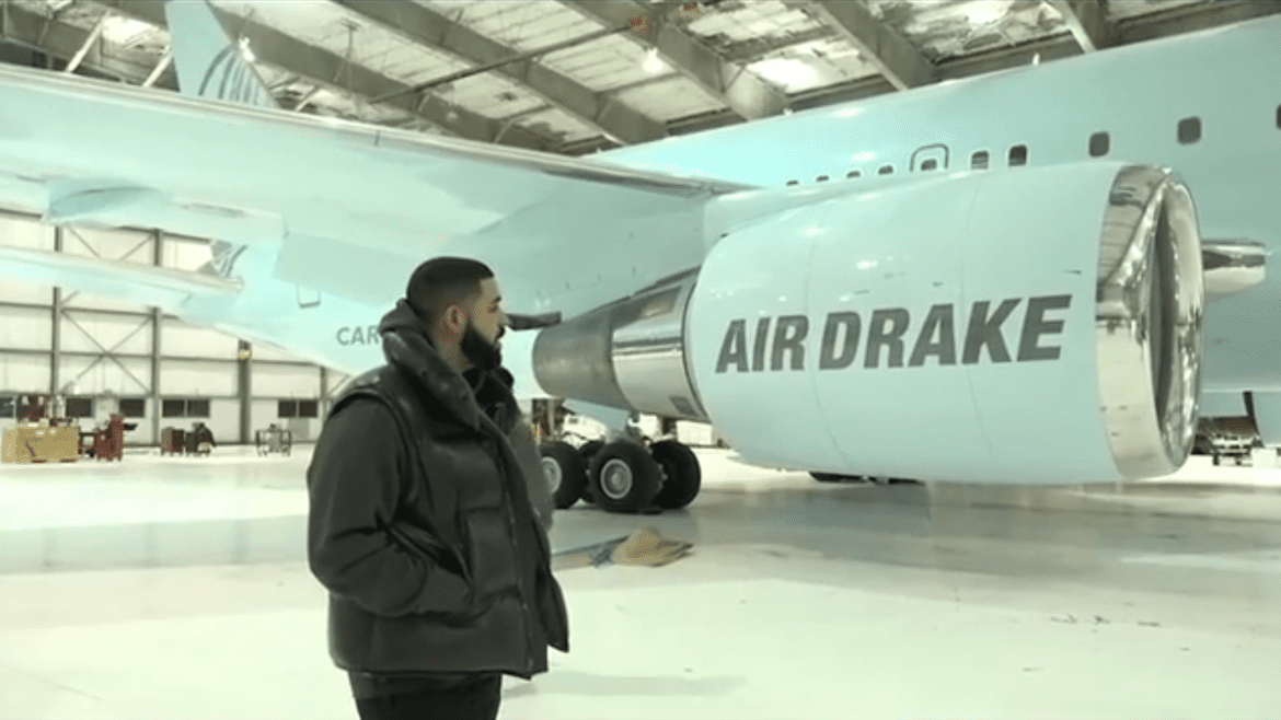 Drake kupił samolot za 100 milionów dolarów