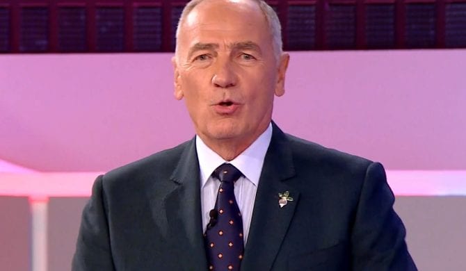 Raperzy naprzeciw Tulii w „Familiadzie” Raperzy naprzeciw Tulii w „Familiadzie”