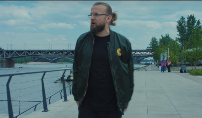 KęKę i Grizzlee w klipie do „Ty do mnie przyszłaś” KęKę i Grizzlee w klipie do „Ty do mnie przyszłaś”