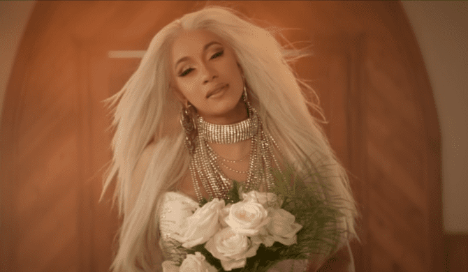 Cardi B: „Rapuje o swojej cip*e, bo jest moją najlepszą przyjaciółką” Cardi B: „Rapuje o swojej cip*e, bo jest moją najlepszą przyjaciółką”