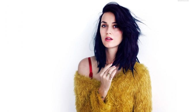 Kolejna osoba oskarża Katy Petty o molestowanie Kolejna osoba oskarża Katy Petty o molestowanie