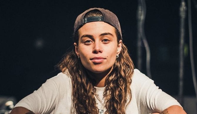 Tash Sultana w Berlinie: hipnotyczne one person show