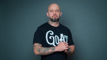 Peja ewidentnie nie jest fanem cen nowych bluz Maty. Matczak mu odpowiada