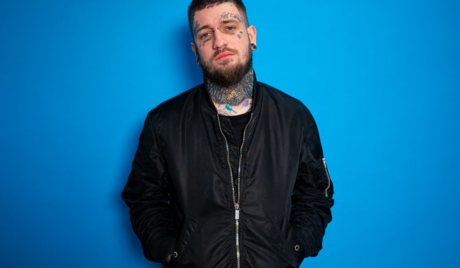 Bonson wybiera ulubiony numer Żabsona Bonson wybiera ulubiony numer Żabsona