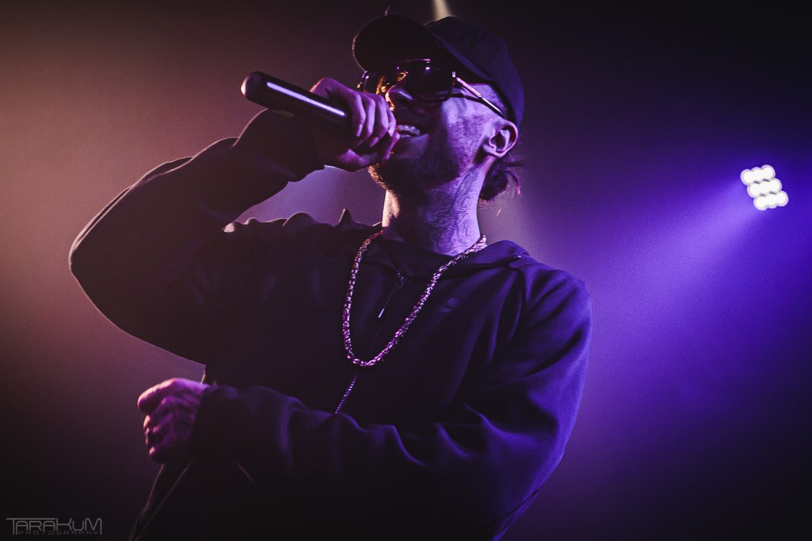 Malik Montana do Young Leosi: „Bardzo lubię diamenty. Nigdy nie spotkałem się z tym, żeby wkładać je tam, gdzie mówiłaś, żeby je włożyć”