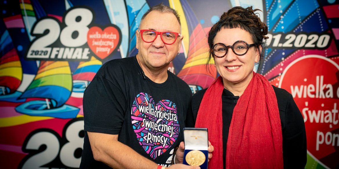 Noblowski Medal od Olgi Tokarczuk na aukcji WOŚP