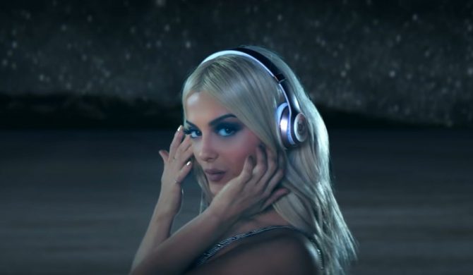 Śmierć w otoczeniu Bebe Rexha – artystka apeluje do fanów