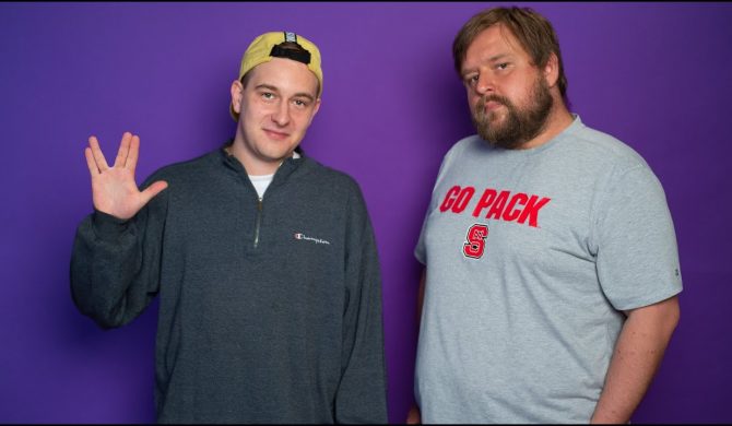 Miły ATZ: „Kiedy zaczyna się hip-hop, oddzielamy osobę, którą widzisz od tej, która rapuje na scenie” Miły ATZ: „Kiedy zaczyna się hip-hop, oddzielamy osobę, którą widzisz od tej, która rapuje na scenie”