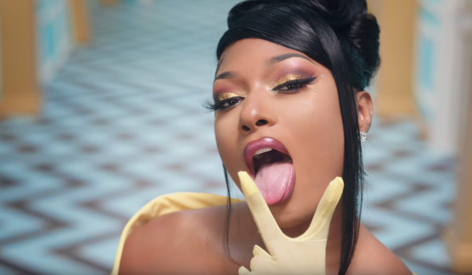 Megan Thee Stallion czuje się zdradzona przez swoich przyjaciół Megan Thee Stallion czuje się zdradzona przez swoich przyjaciół