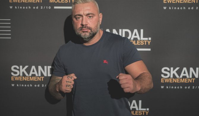 Kaczy o „Skandalu. Ewenemencie Molesty”: „Warto pokazać młodym, jak się wtedy zaczynało, jakie były realia” Kaczy o „Skandalu. Ewenemencie Molesty”: „Warto pokazać młodym, jak się wtedy zaczynało, jakie były realia”