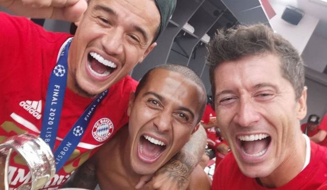 Metallica gratuluje Robertowi Lewandowskiemu Metallica gratuluje Robertowi Lewandowskiemu