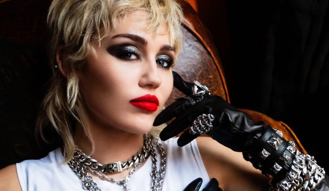 Miley Cyrus okradziona. Znowu Miley Cyrus okradziona. Znowu