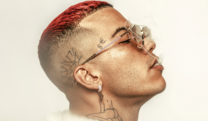 Sfera Ebbasta prezentuje „Famoso”