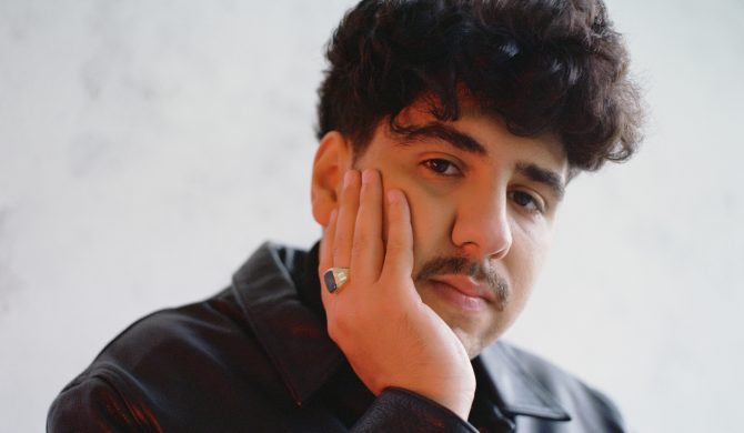 Kamil Hussein: kiedyś pracował jako kierowca Ubera, teraz debiutuje singlem Kamil Hussein: kiedyś pracował jako kierowca Ubera, teraz debiutuje singlem