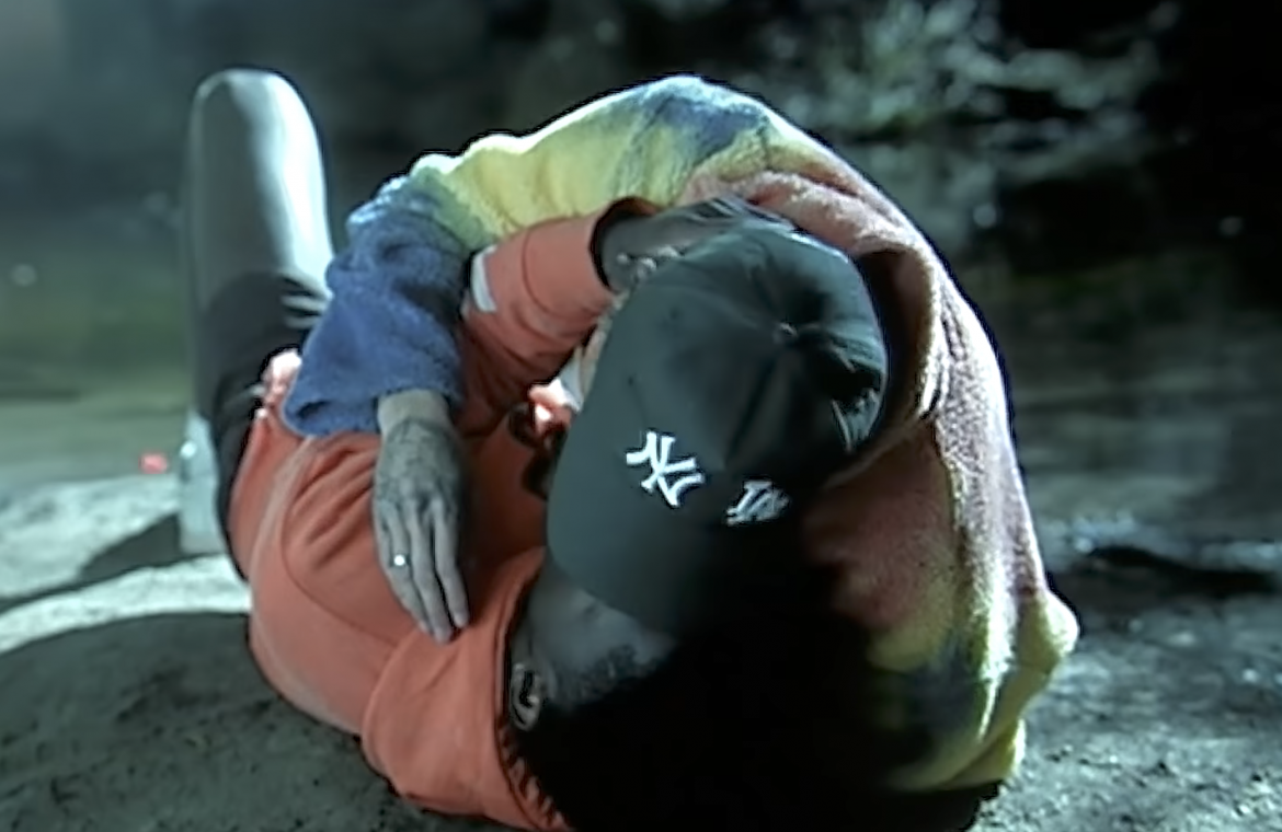 Lil Nas X całuje wokalistę Dominica Fike’a, w nowym surrealistycznym klipie BROCKHAMPTON