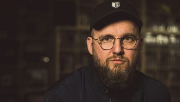 Nowy singiel boleśnie wyjaśnia, co pchnęło KęKę do nagrania nowej płyty