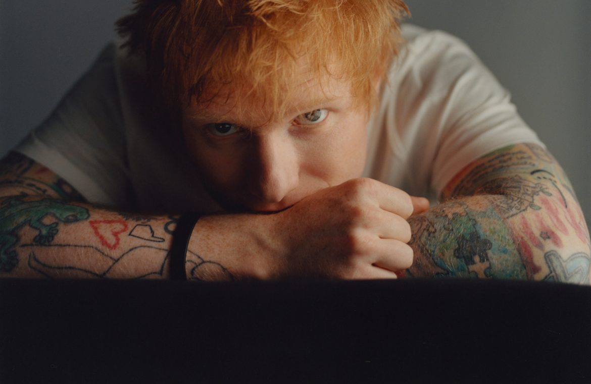 Ed Sheeran przyprawia o ciarki. Posłuchaj nowego singla „Shivers”