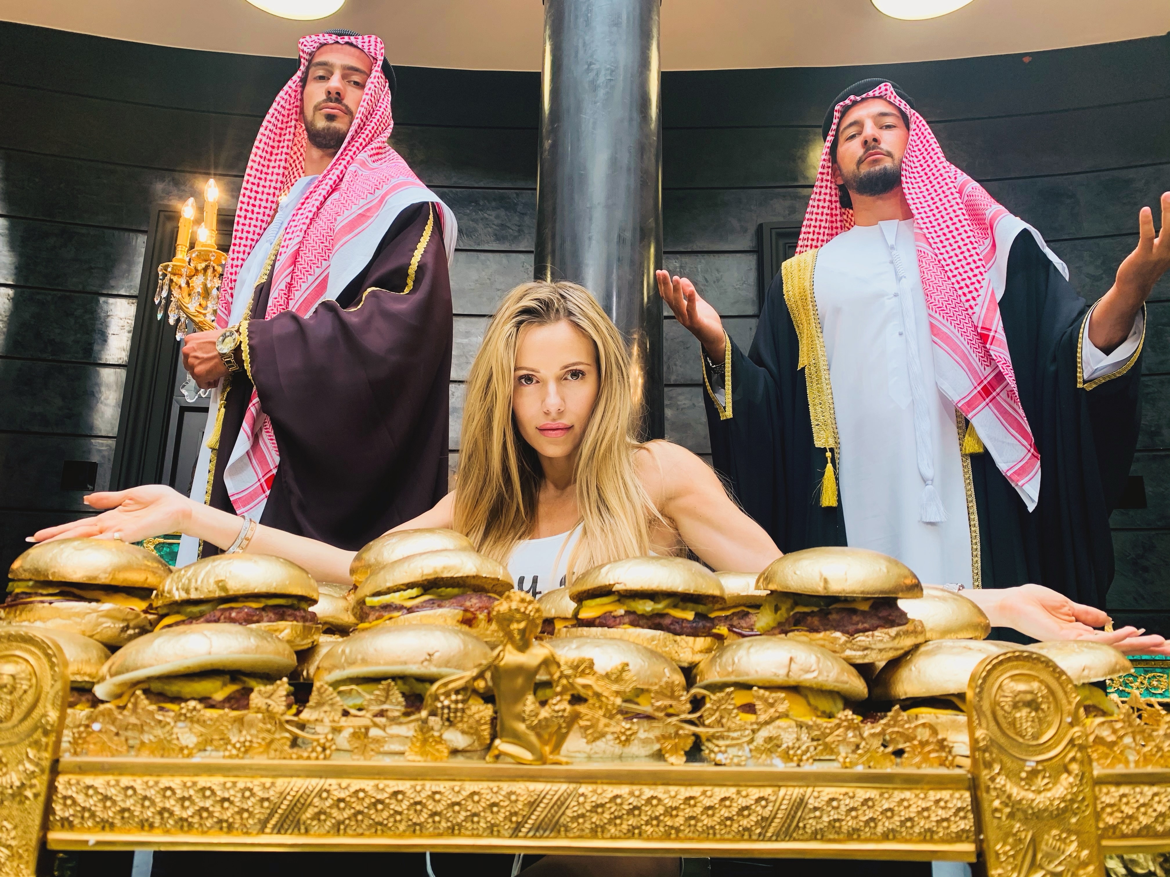 Hot Girl In Dubai