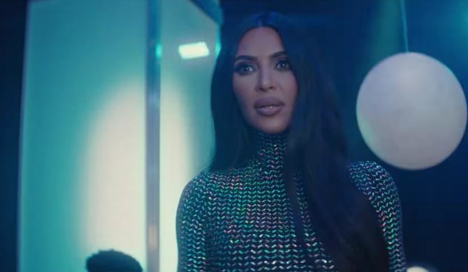 Kim Kardashian-West rapuje w SNL