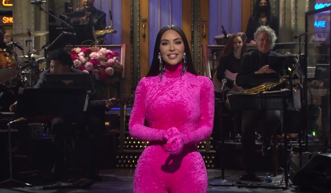 Kim Kardashian wbiła szpilę Kanyemu w SNL