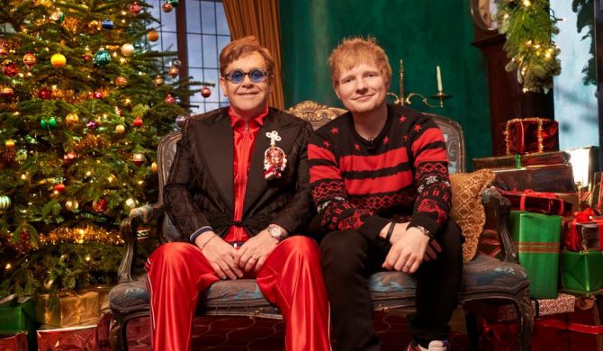 Elton John i Ed Sheeran łączą sił w świątecznej piosence
