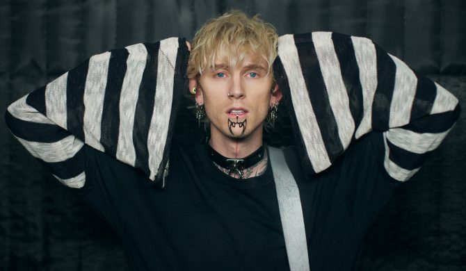 Machine Gun Kelly zdradził Megan Fox ze swoją gitarzystką?