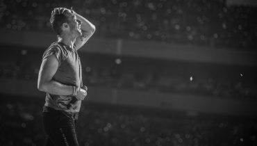 Chris Martin z Coldplay dzieli się sposobami na walkę z depresją: „Pomaga mi to przetrwać”