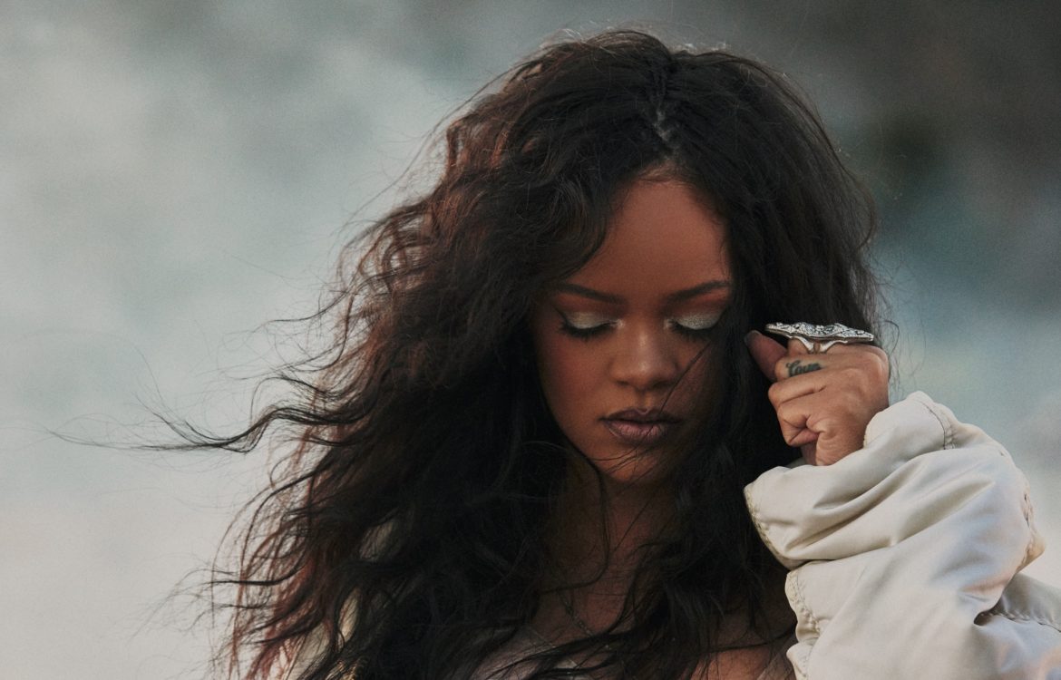 Rihanna z kolejnym nowym utworem w ostatnich dniach