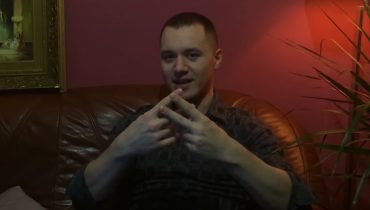 Grande odpowiada Kacprowi HTA: „To śmieszne patrzeć, jak ex-bandyta udaje zbitego psa”