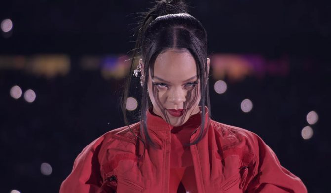 Rihanna zbiera żniwa po koncercie na Super Bowl