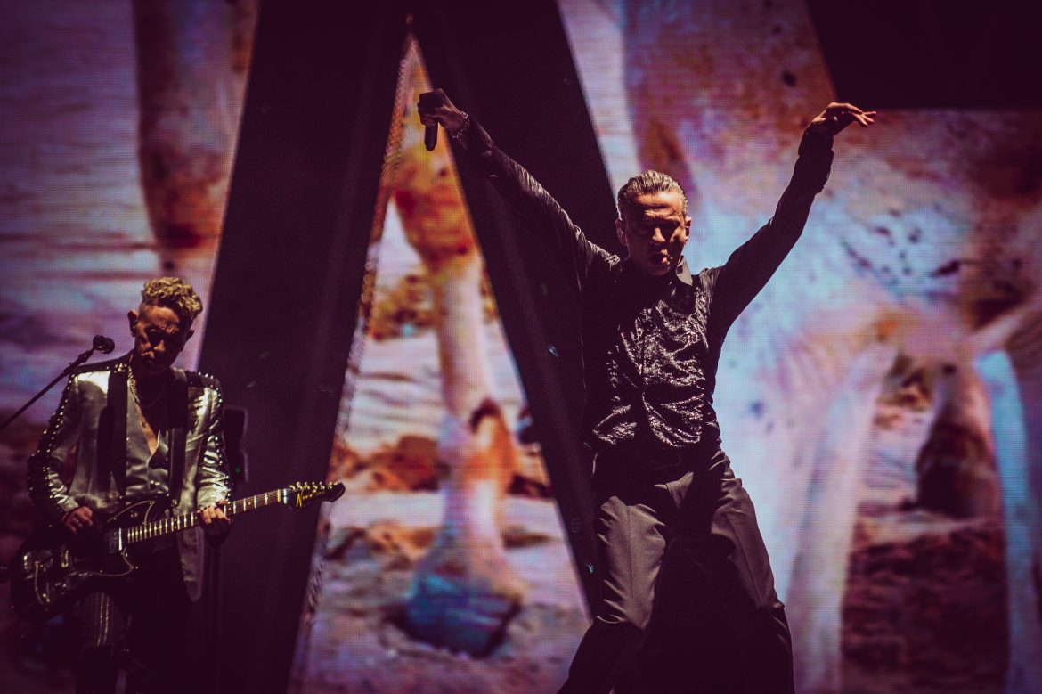 Depeche Mode zagrali u Jimmy’ego Fallona