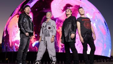 U2 prezentuje premierowy utwór „Atomic City”
