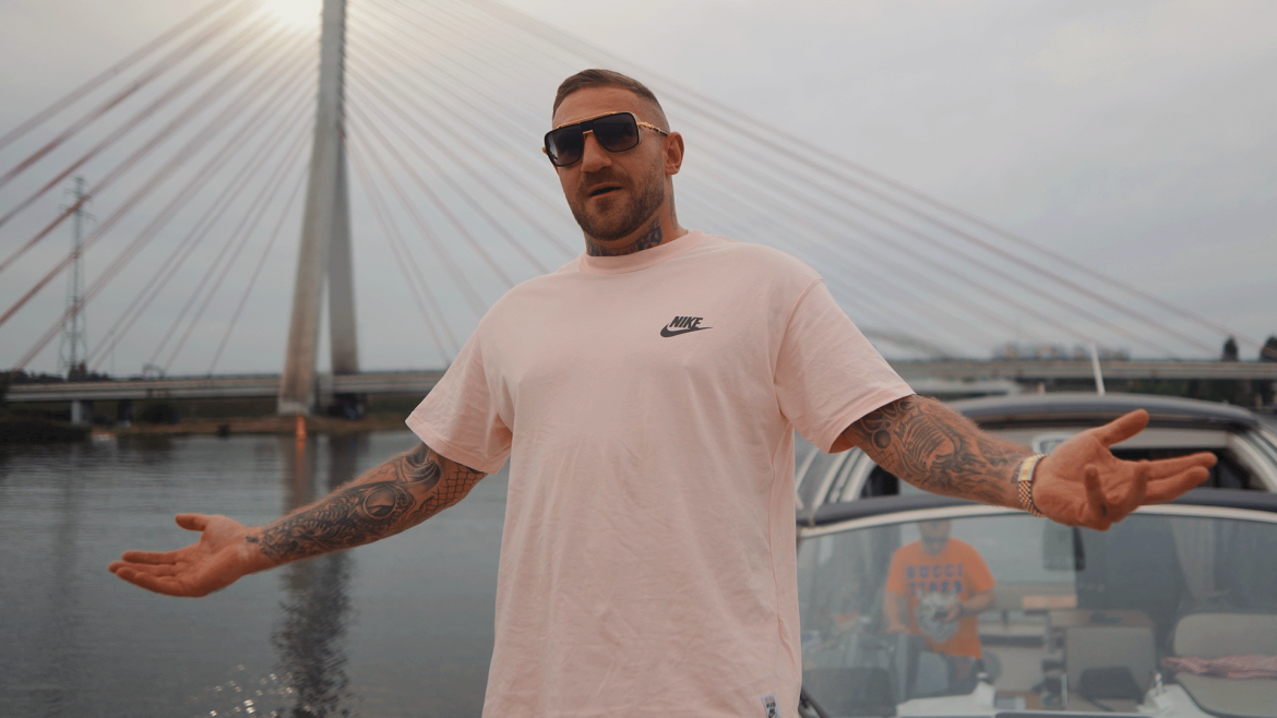 Patożycie Kizo w nowej serii vlogów