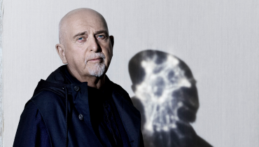 Peter Gabriel uczcił dwunastą pełnię Księżyca nowym utworem
