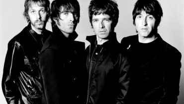 Singlowe Oasis w czterech wersjach
