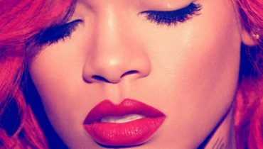 Rihanna – „S&M” (VIDEO)