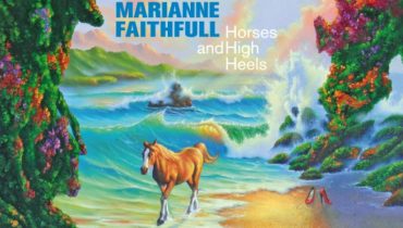 Marianne Faithfull powraca