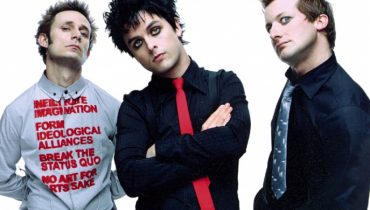 Lider Green Day produkuje dla syna