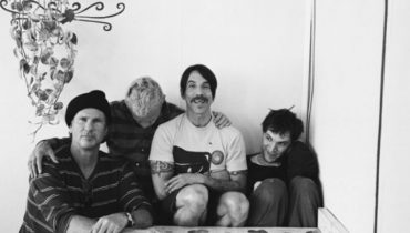Nowy gitarzysta zmienił Red Hot Chili Peppers