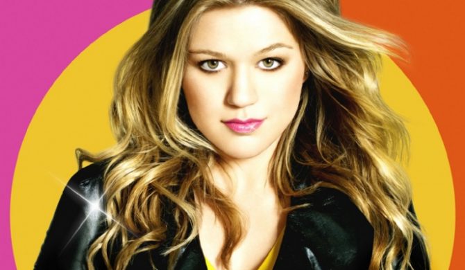 Kelly Clarkson już w sprzedaży