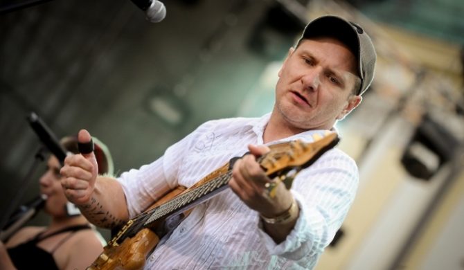 Wojciech Pilichowski na Gitarowym Rekordzie Guinnessa