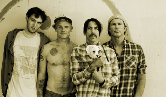 Pół roku Red Hot Chili Peppers Pół roku Red Hot Chili Peppers