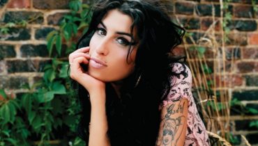 Amy Winehouse Na Stałe Na Karaibach